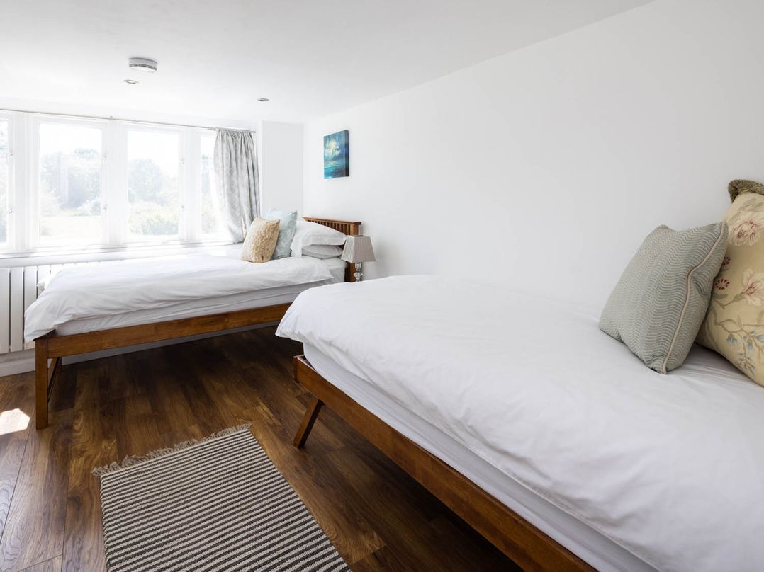 The Dovecote 3Bed Cottage Rowden Manor