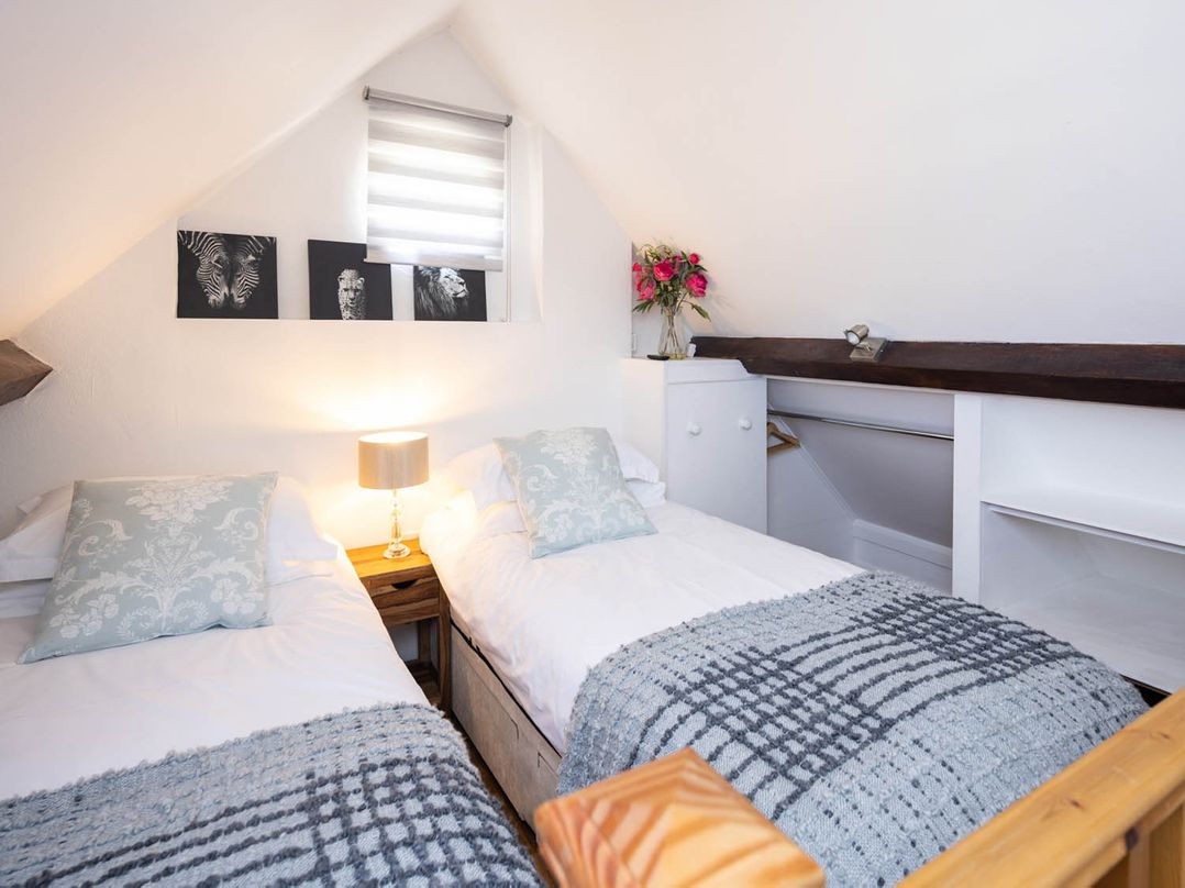 The Dovecote 3Bed Cottage Rowden Manor