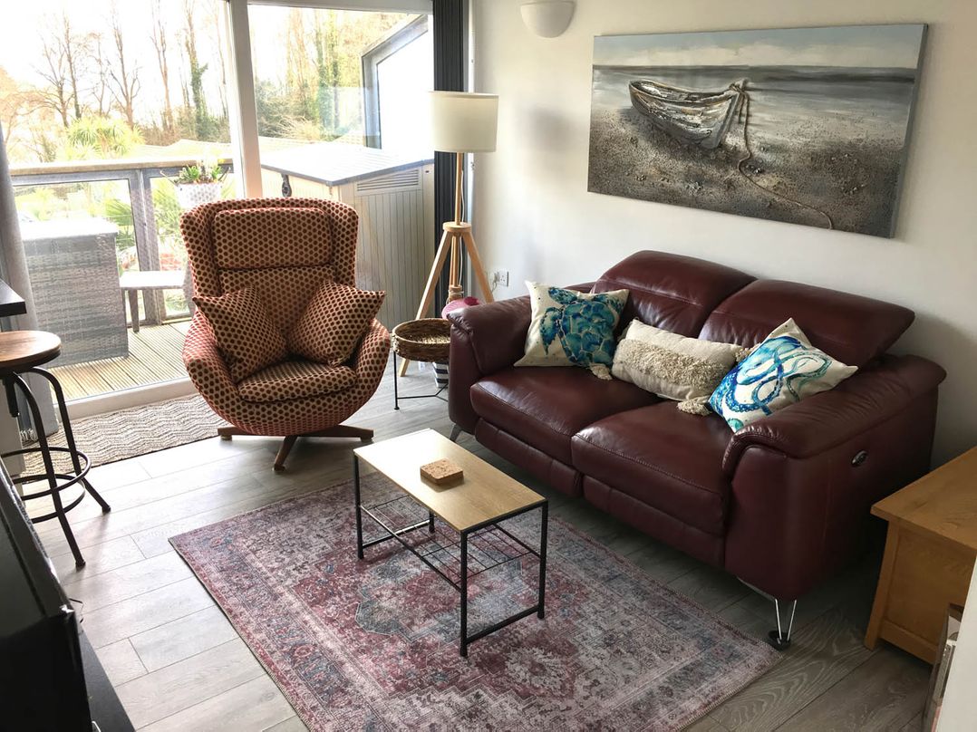 Torpoint Apartment Sleeps4 Seaside Parking
