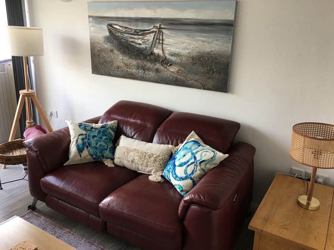 Torpoint Apartment Sleeps4 Seaside Parking