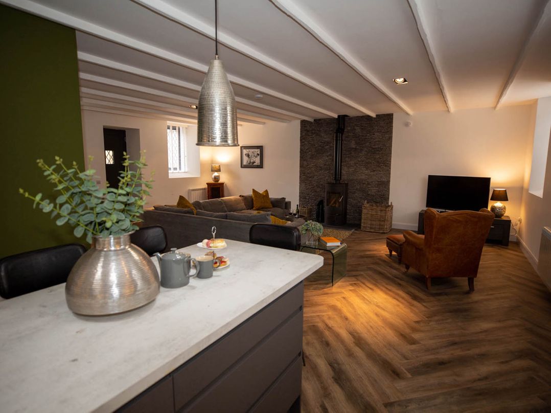 Stunning 3 Bed Converted Village Hall Near Kelso