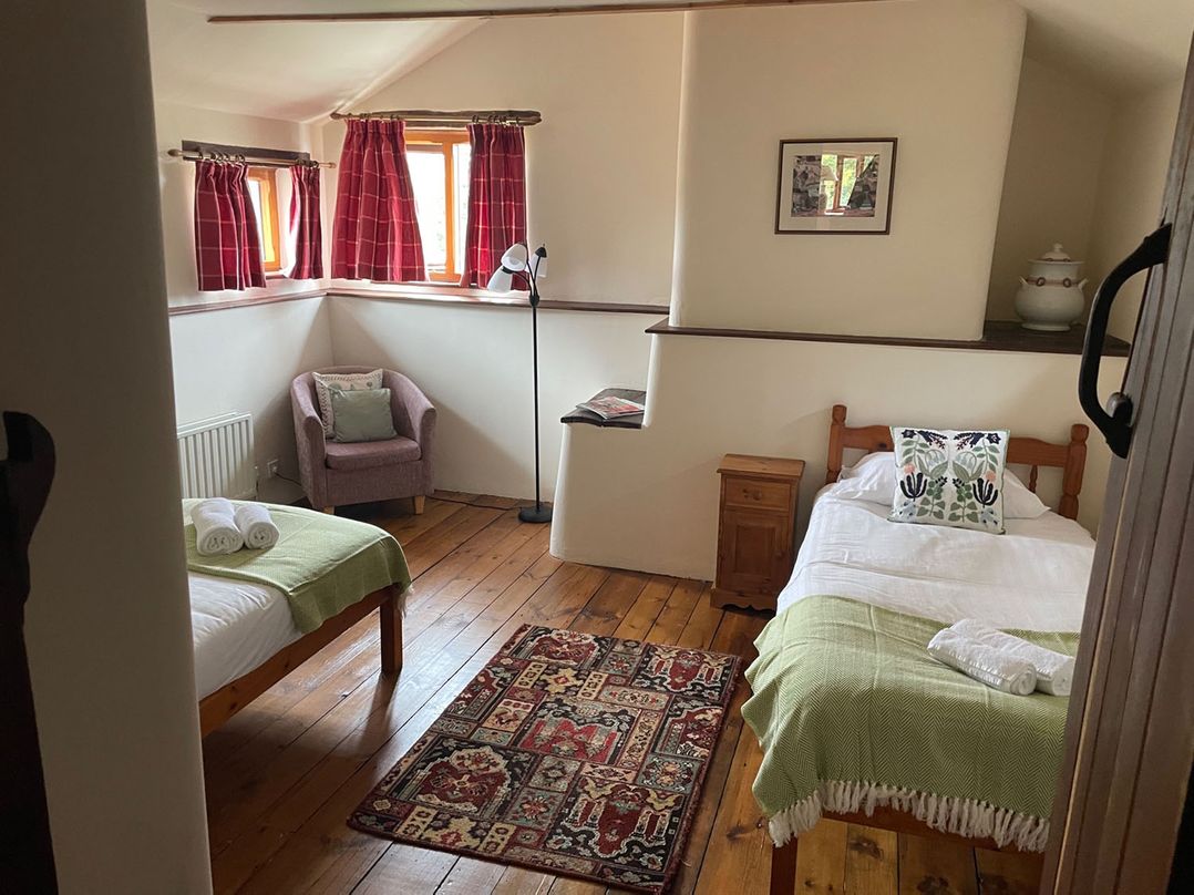 16th Century Devon Farmhouse Stunning Views