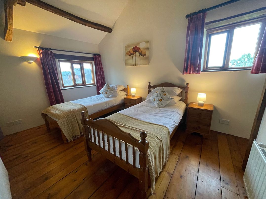 16th Century Devon Farmhouse Stunning Views