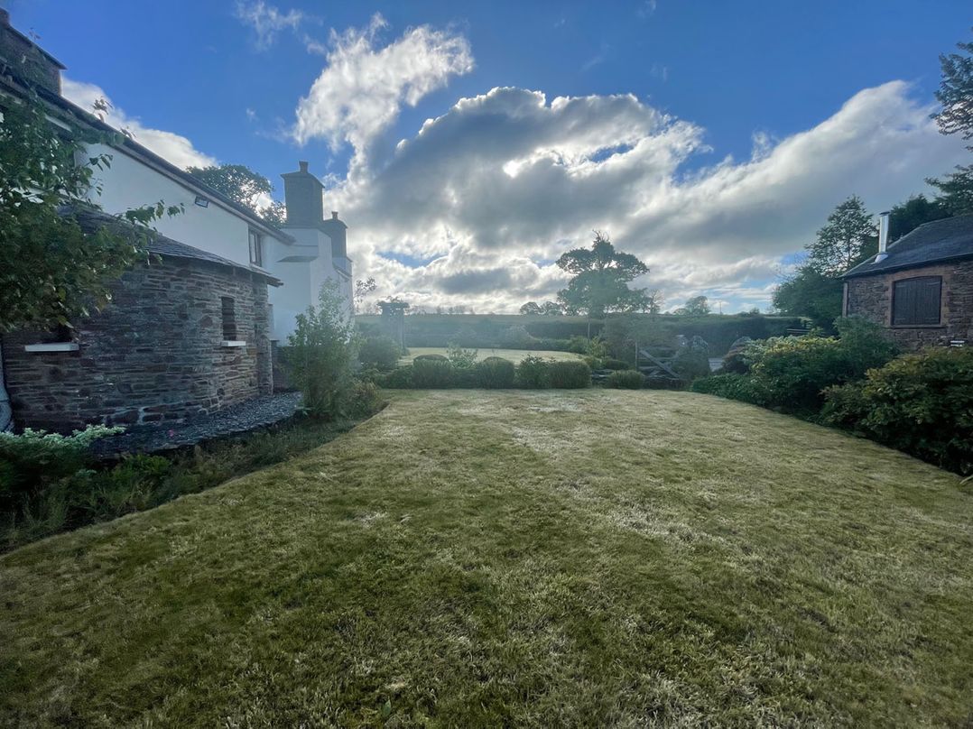 16th Century Devon Farmhouse Stunning Views