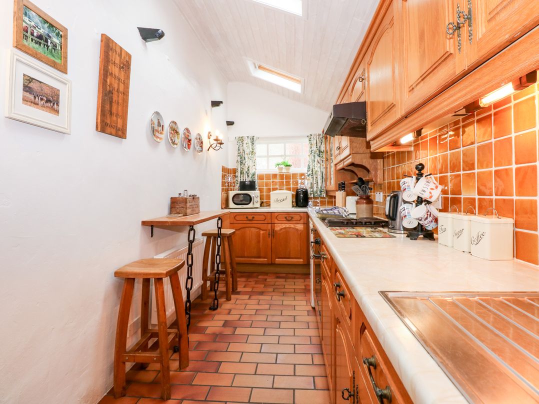 Hollyhedge Cottage