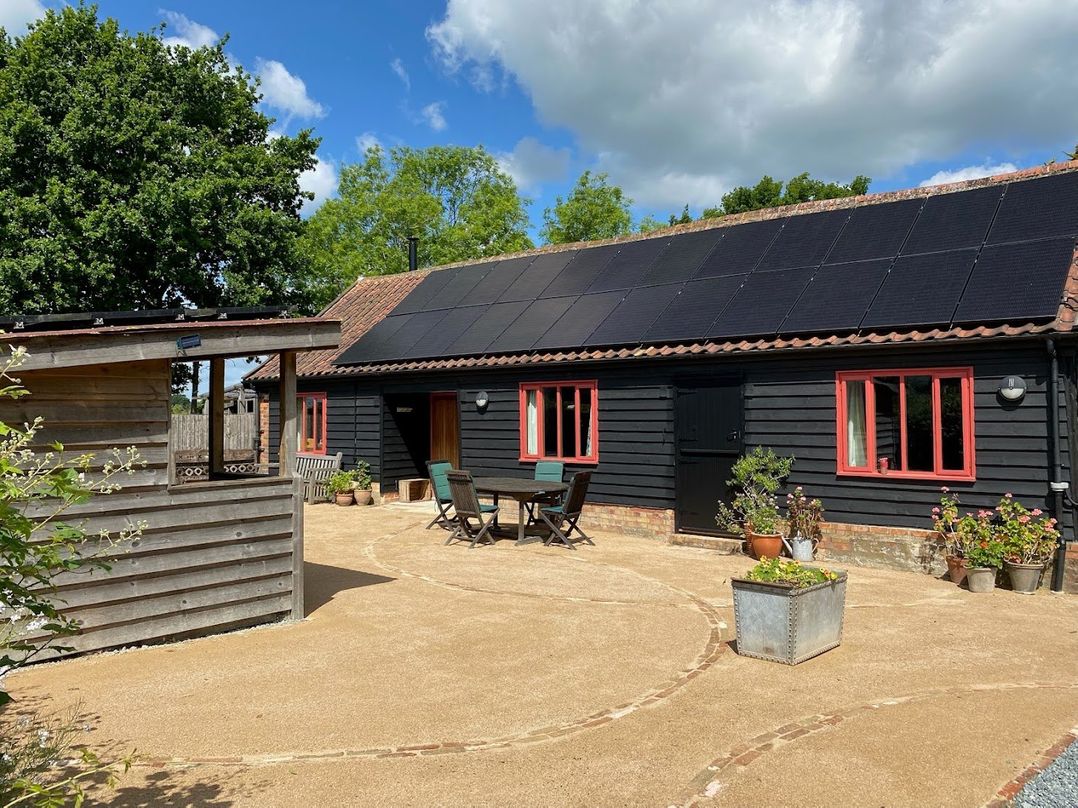 Pet Friendly 3Bed Barn Sleeps 7 Parking Garden