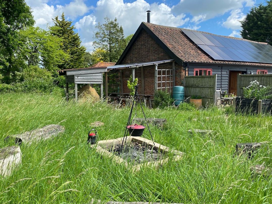 Pet Friendly 3Bed Barn Sleeps 7 Parking Garden