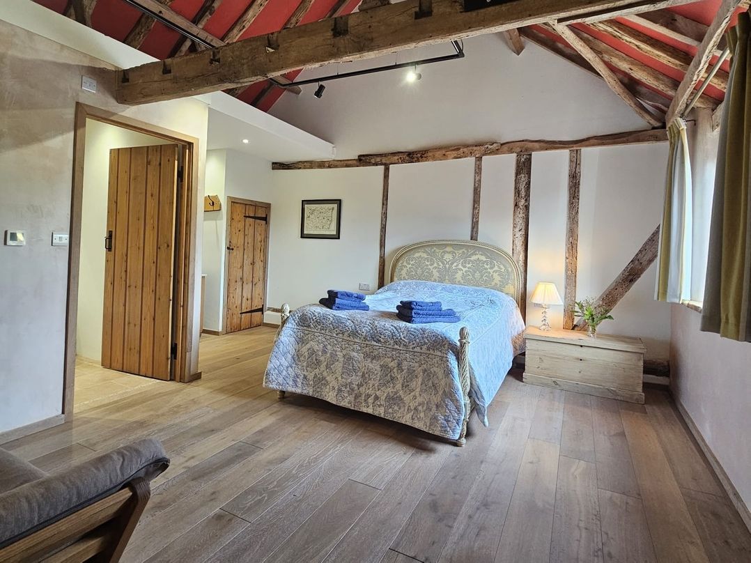 Pet Friendly 3Bed Barn Sleeps 7 Parking Garden
