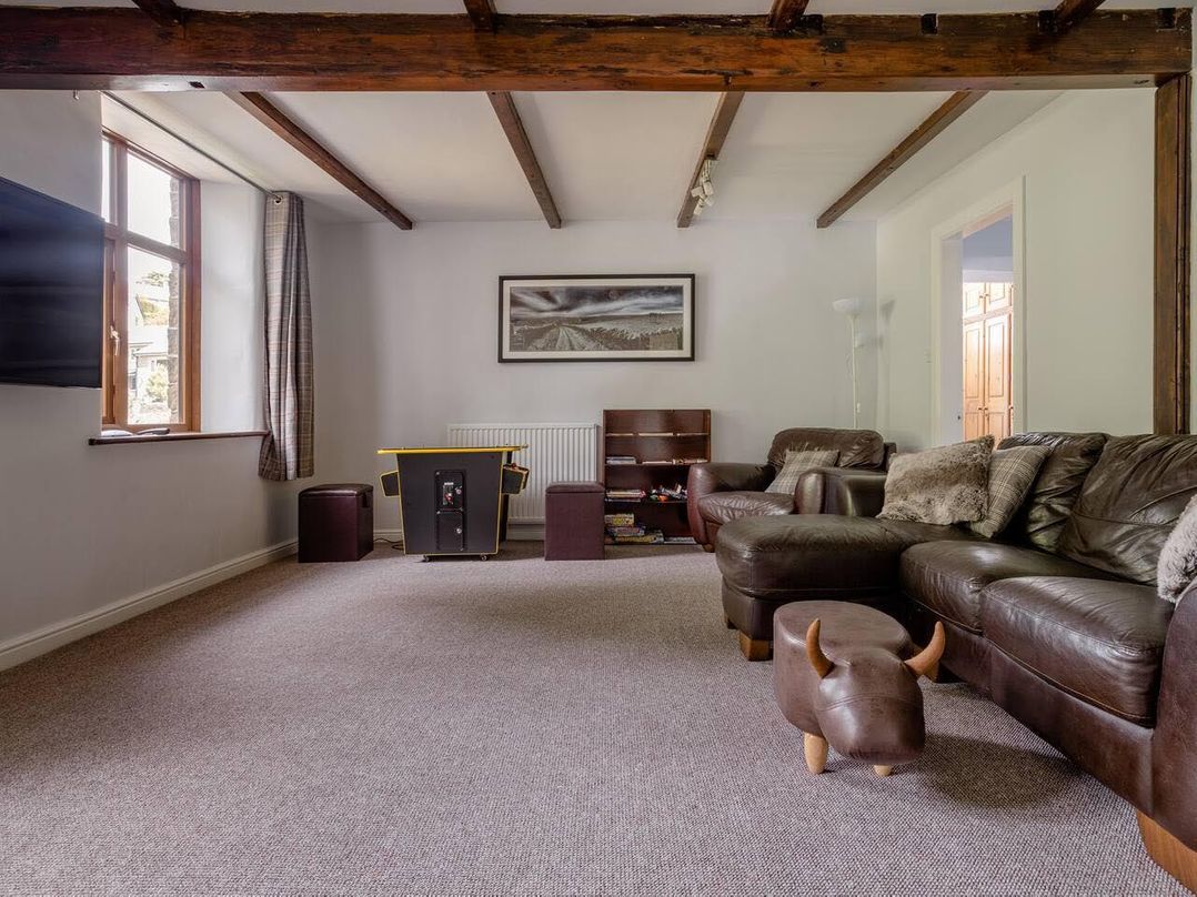 OldMill 2Bed Sleeps6 PrivateGarden OptionalHotTub