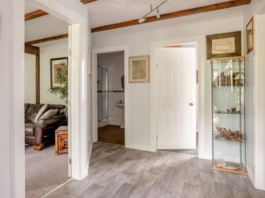 OldMill 2Bed Sleeps6 PrivateGarden OptionalHotTub