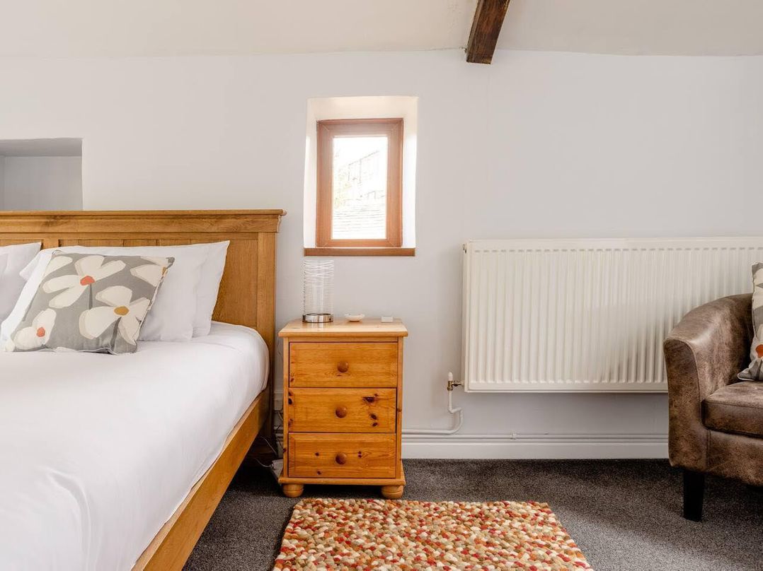 OldMill 2Bed Sleeps6 PrivateGarden OptionalHotTub