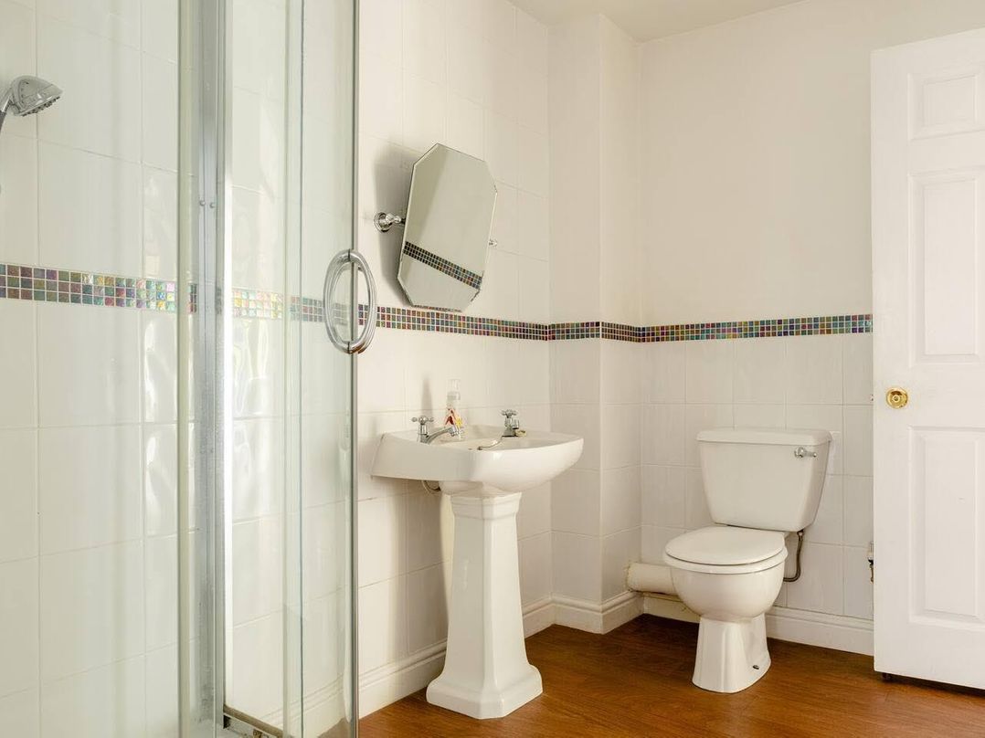 OldMill 2Bed Sleeps6 PrivateGarden OptionalHotTub