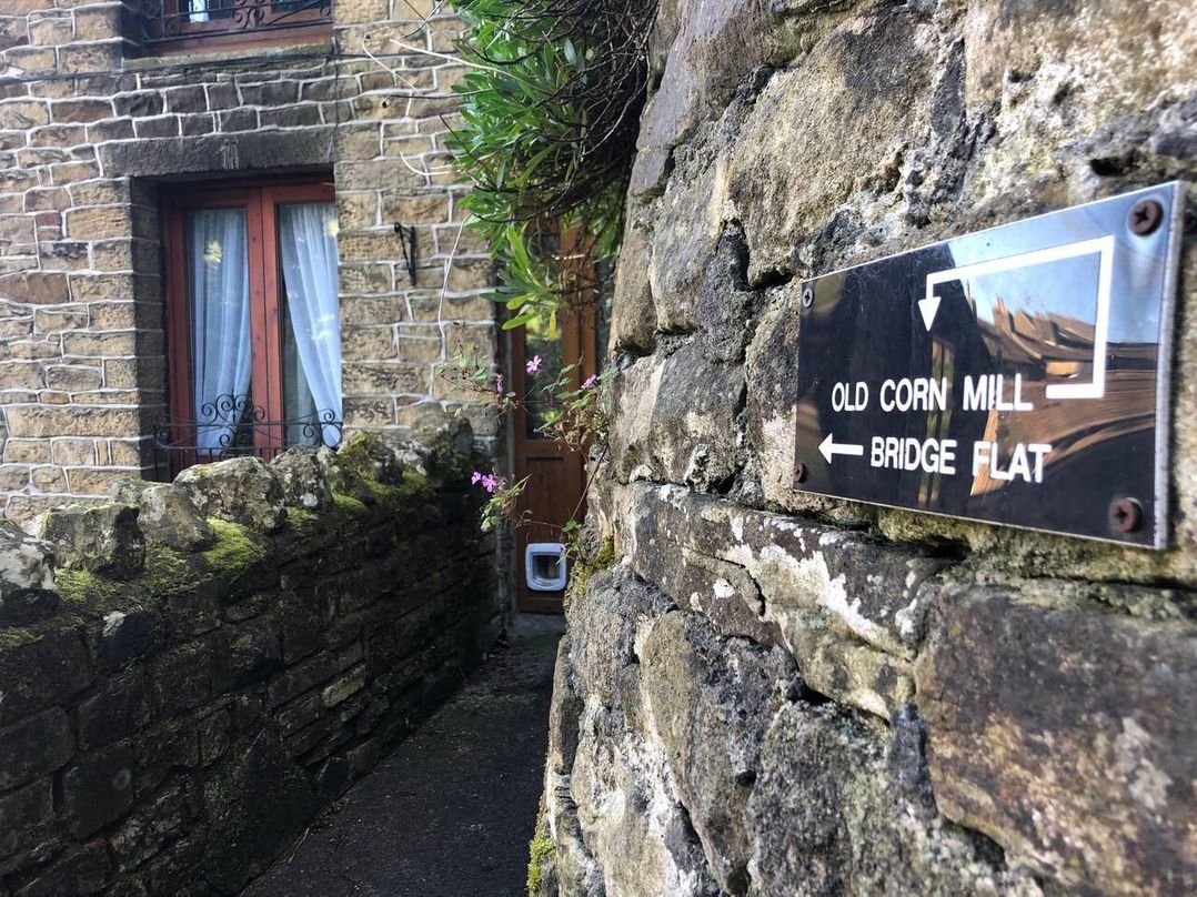 OldMill 2Bed Sleeps6 PrivateGarden OptionalHotTub