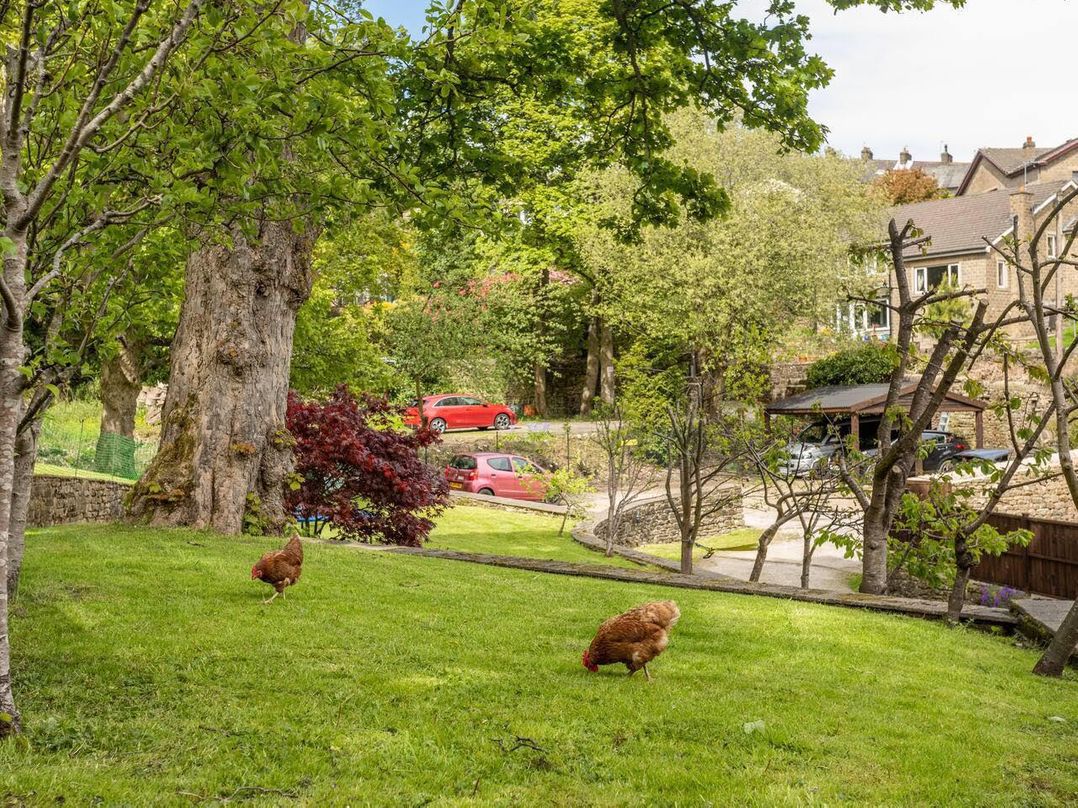 OldMill 2Bed Sleeps6 PrivateGarden OptionalHotTub