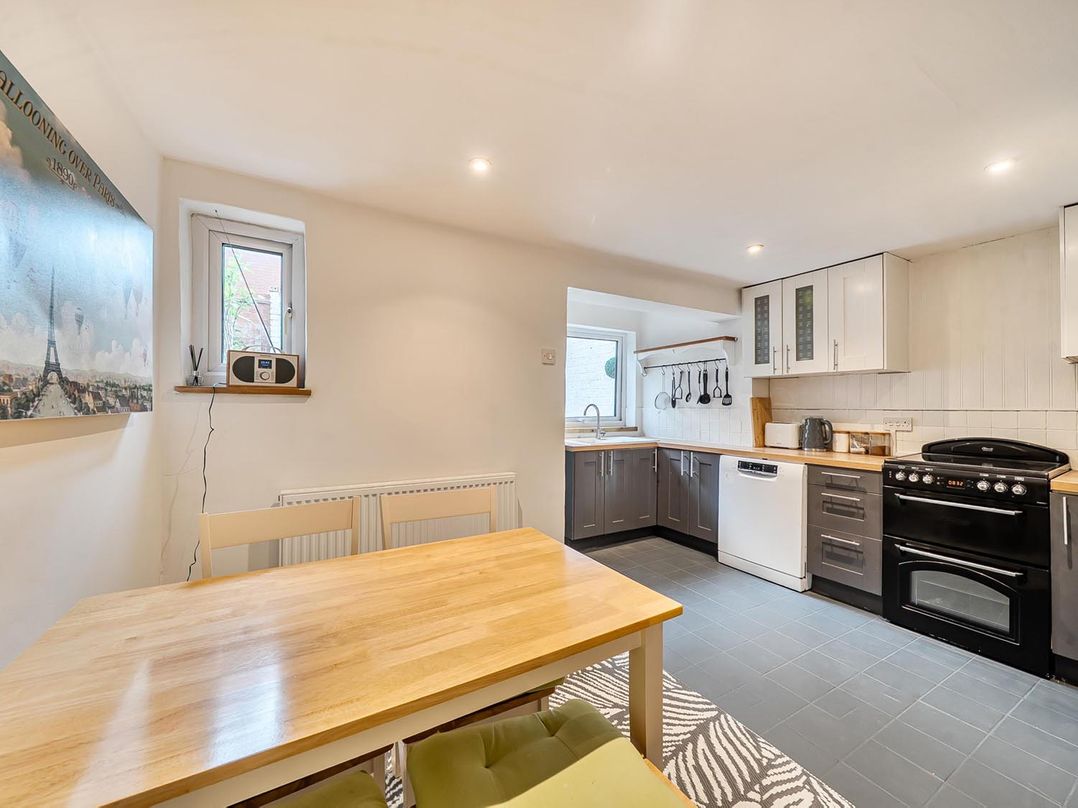 Quaint Cottage in Charming Evesham