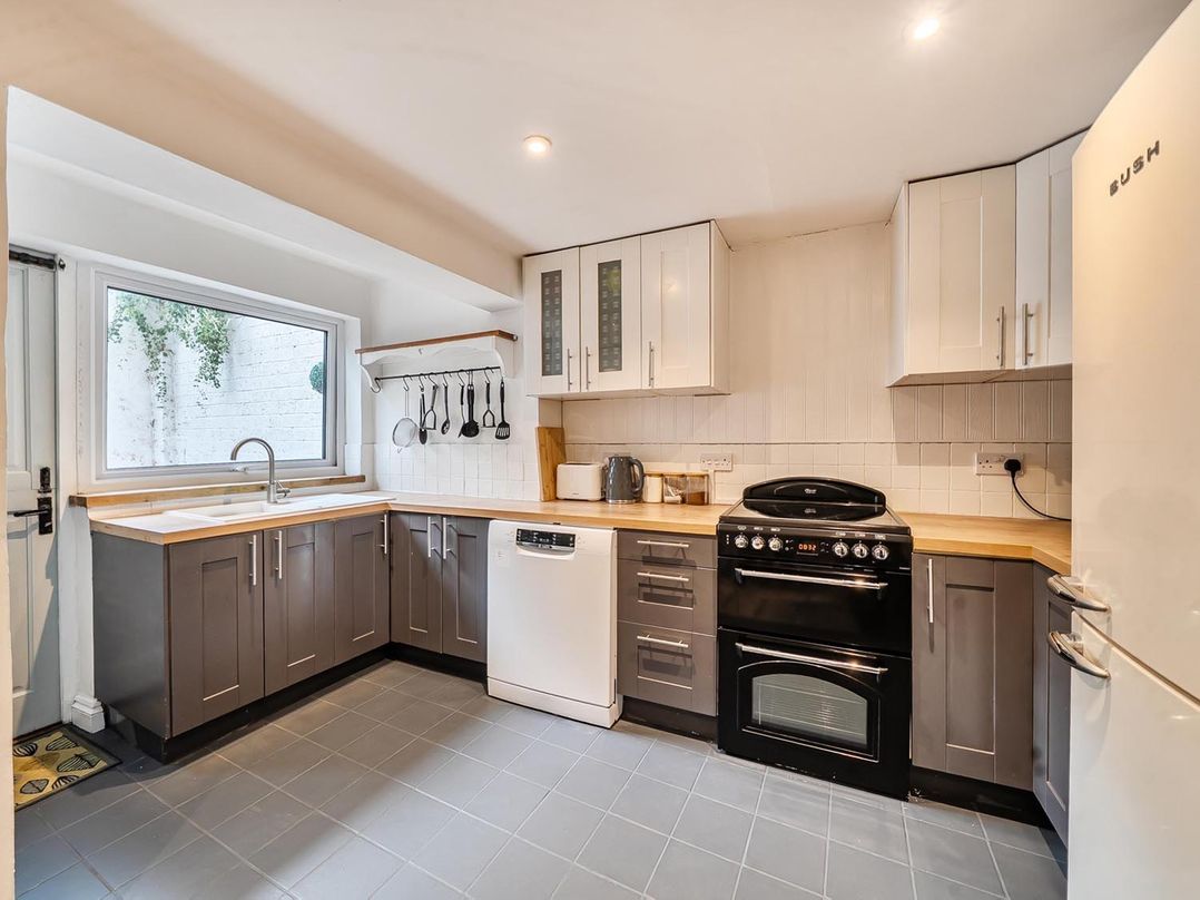Quaint Cottage in Charming Evesham