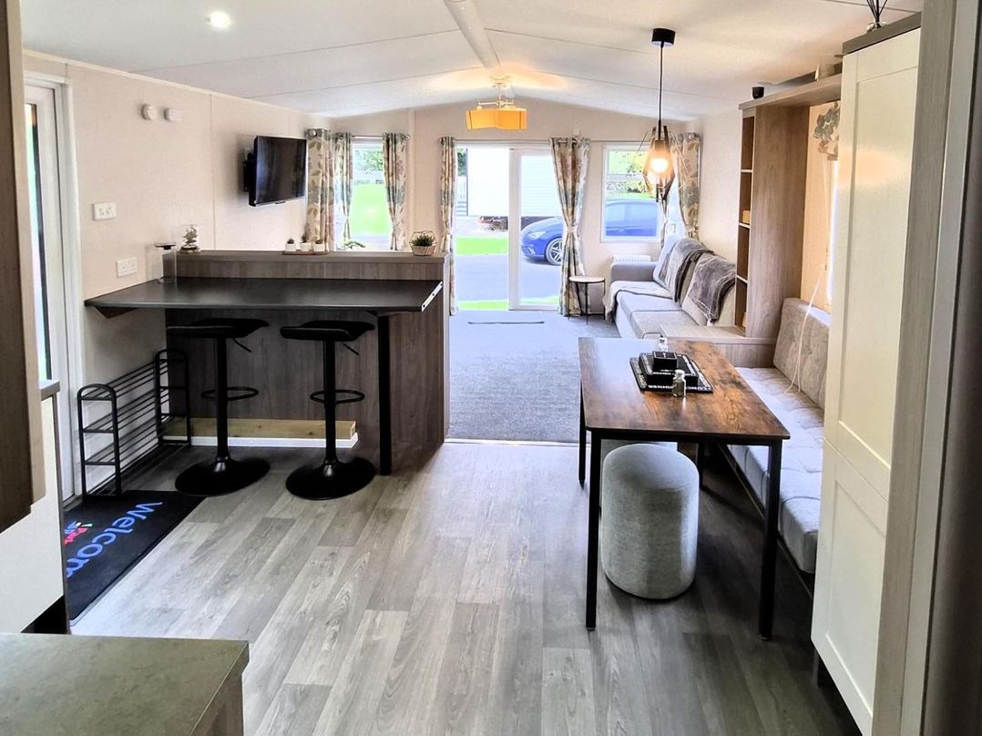 Homely Caravan in Skegness Sleeps 6