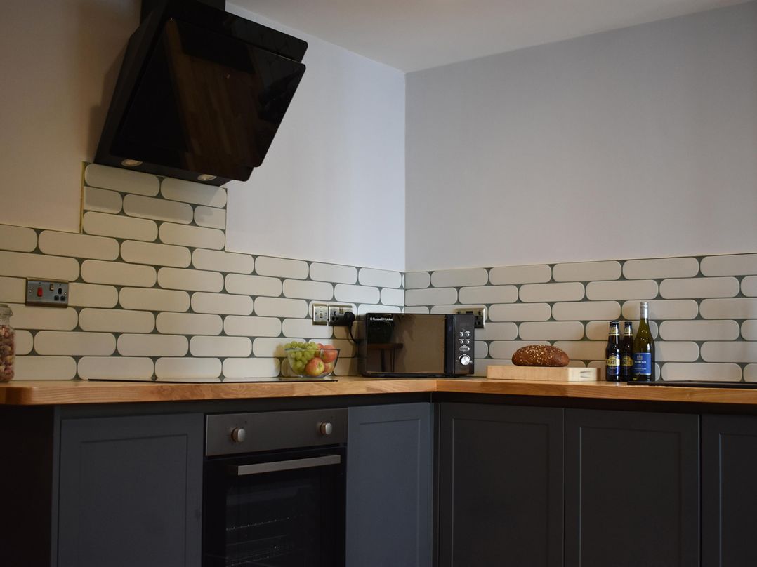 Yr Hen Beudy Barn Conversion Sleeps 4 Dogs Ok