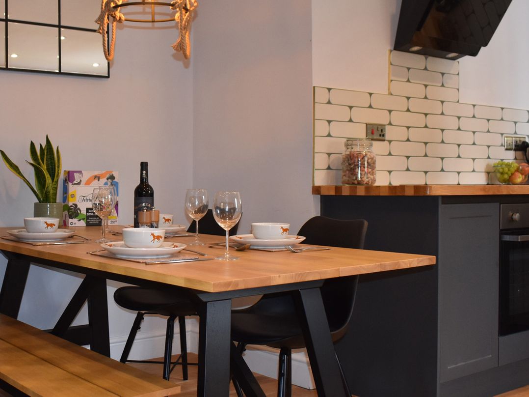 Yr Hen Beudy Barn Conversion Sleeps 4 Dogs Ok