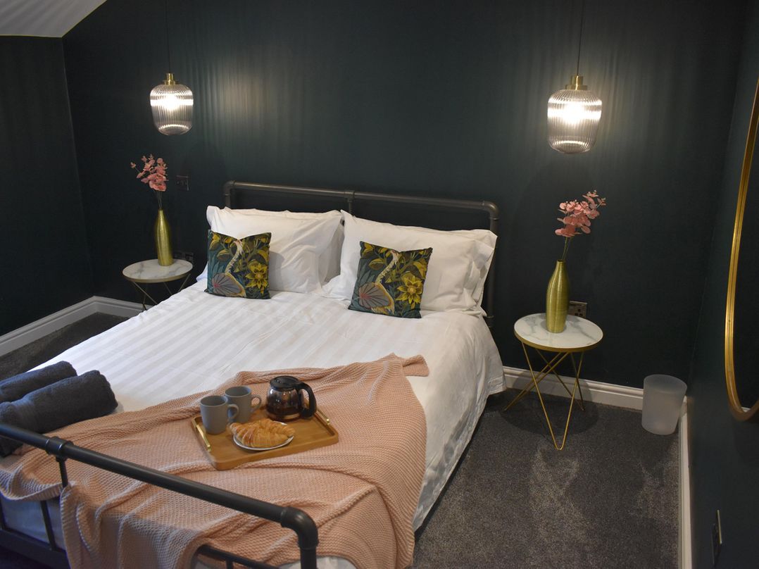 Yr Hen Beudy Barn Conversion Sleeps 4 Dogs Ok