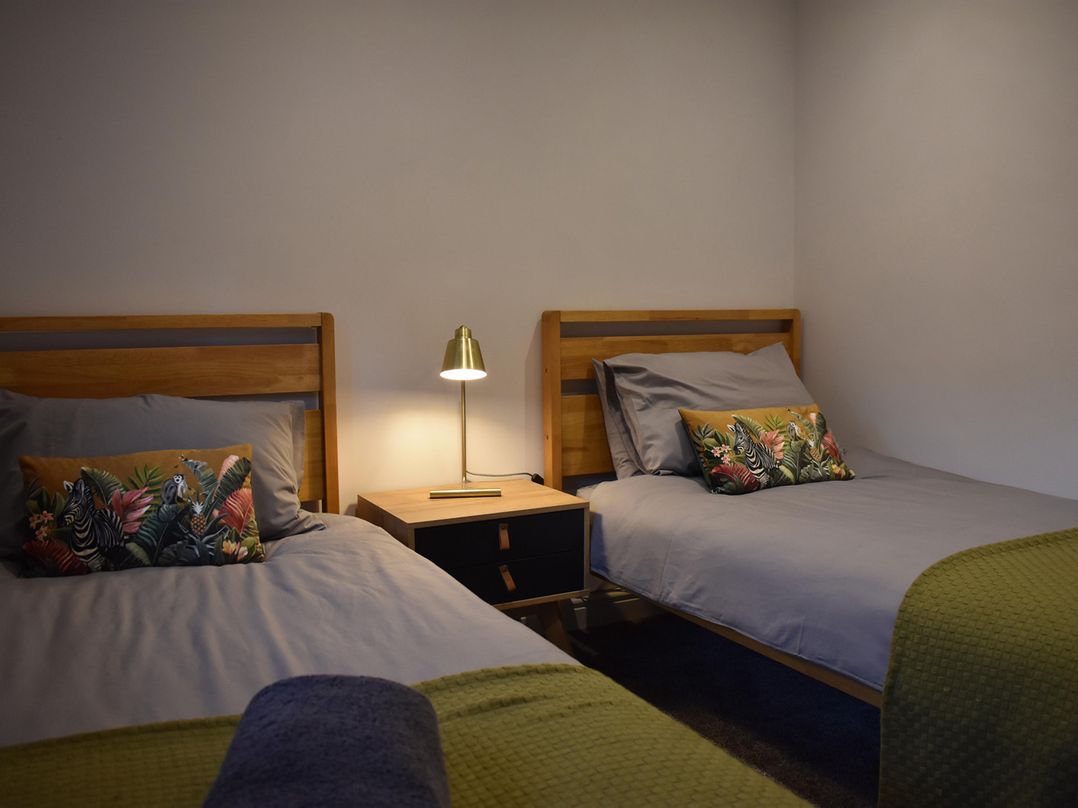 Yr Hen Beudy Barn Conversion Sleeps 4 Dogs Ok