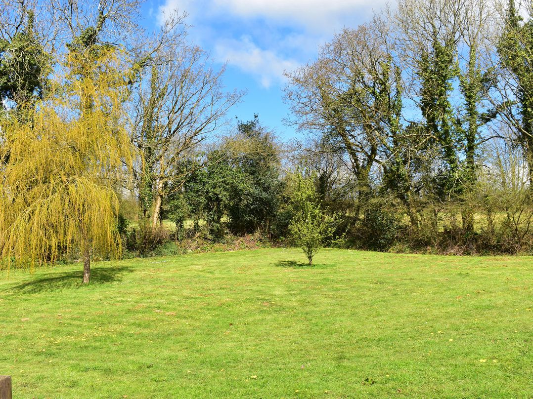 Yr Hen Beudy Barn Conversion Sleeps 4 Dogs Ok