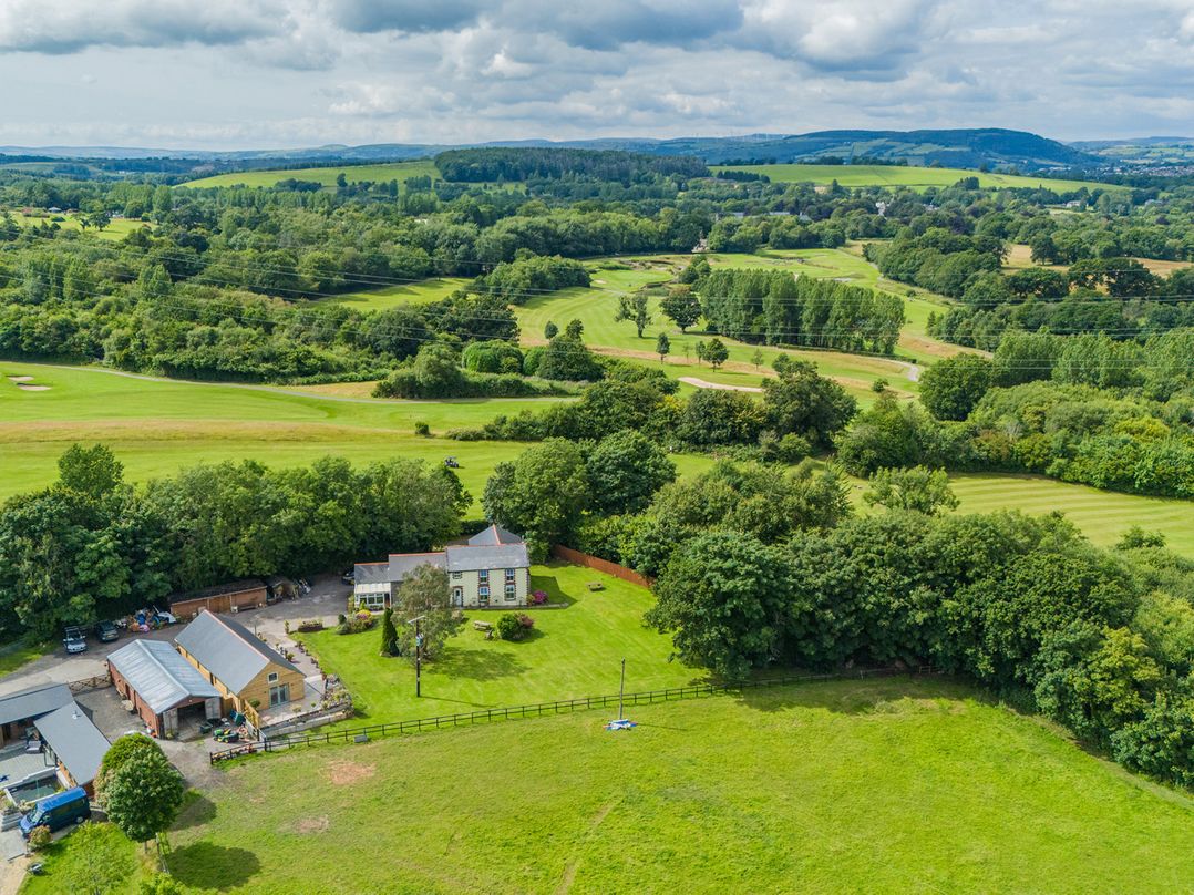 Paddock View Barn 1Bed Sleeps 4 with Parking