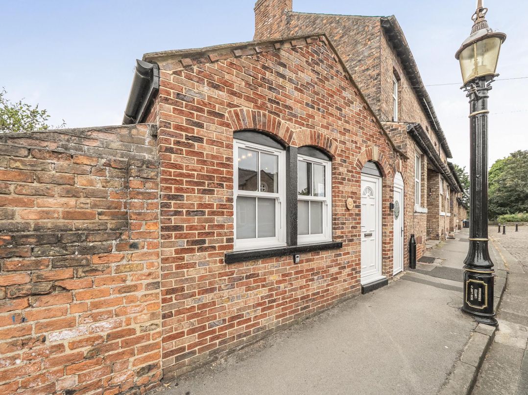 Central Ripon Sleeps 3 Garden Pet Friendly