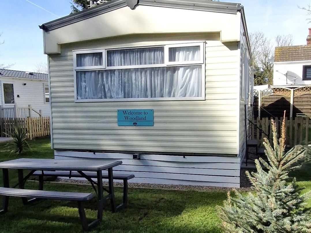 Woodland View Dog Friendly  Nr Sutton on Sea