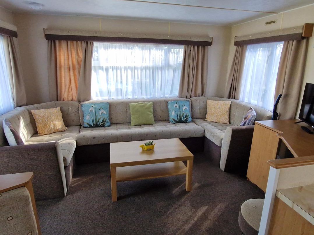 Woodland View Dog Friendly  Nr Sutton on Sea