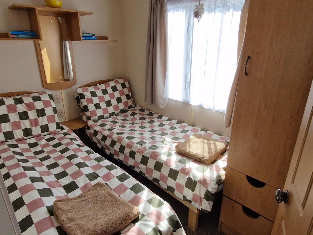 Woodland View Dog Friendly  Nr Sutton on Sea