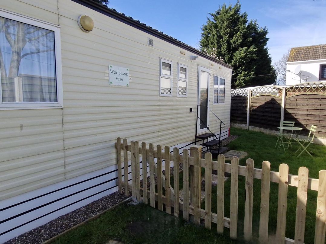 Woodland View Dog Friendly  Nr Sutton on Sea