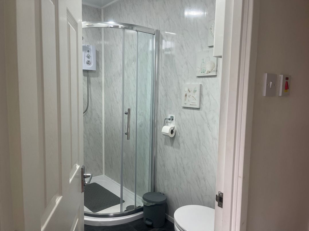 Seaside Escape 2Br Sleeps4 Parking PetsOK Fireplace
