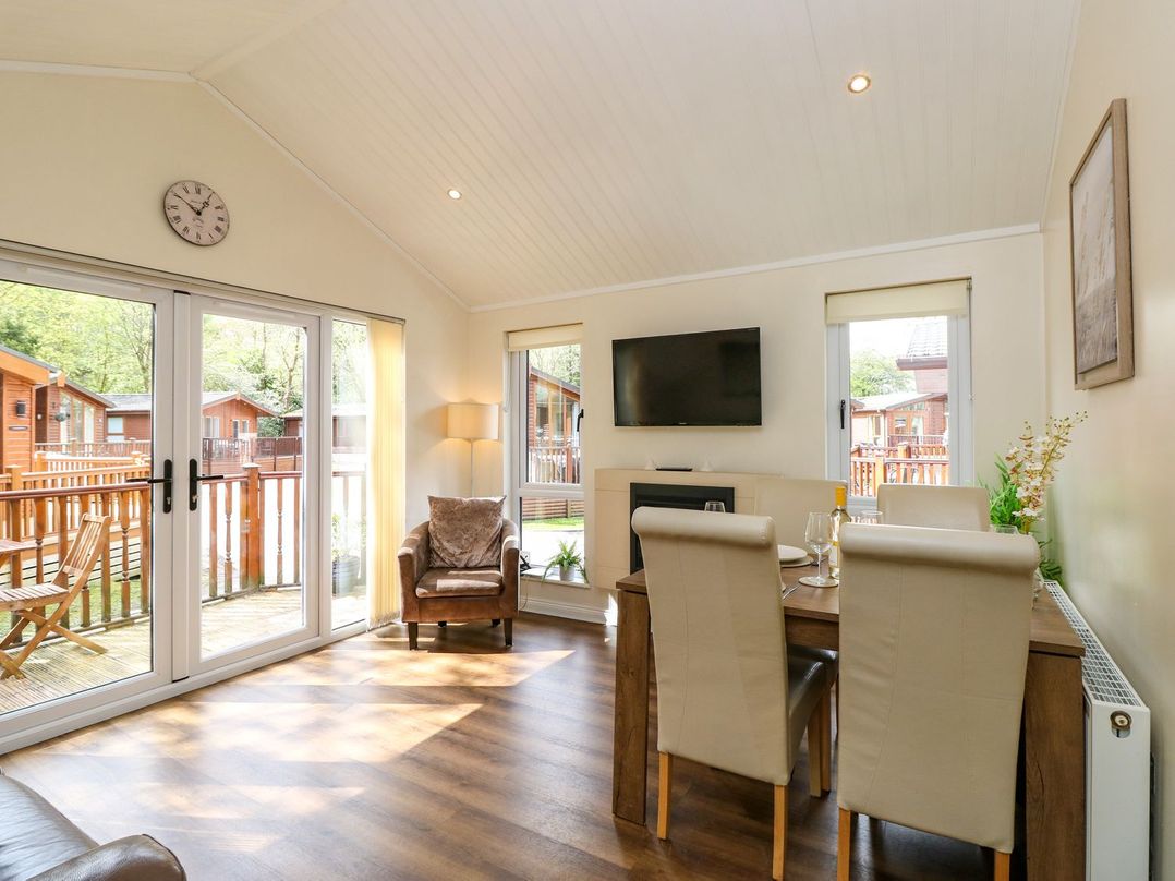 Fir Tree Lodge