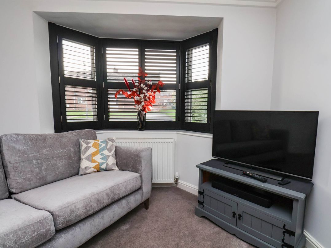 64 Derwent Road