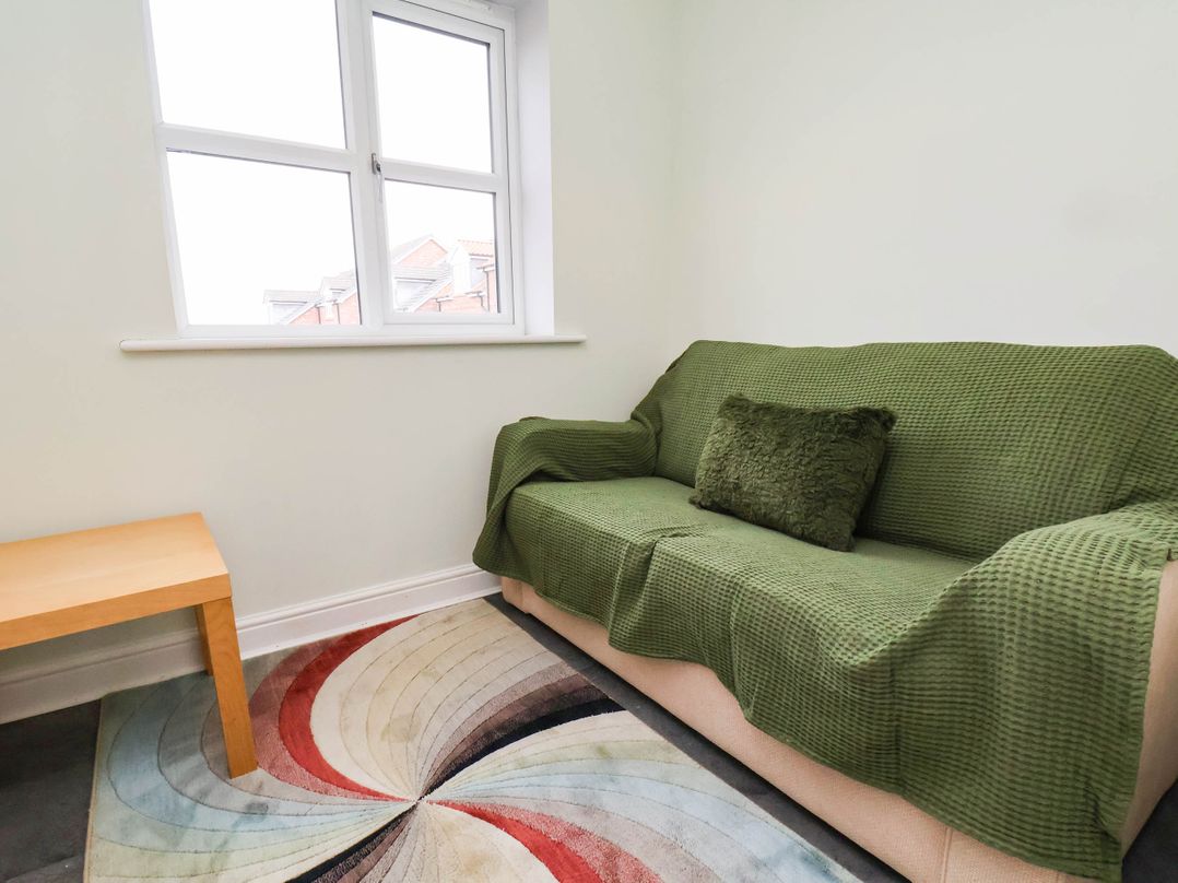 64 Derwent Road