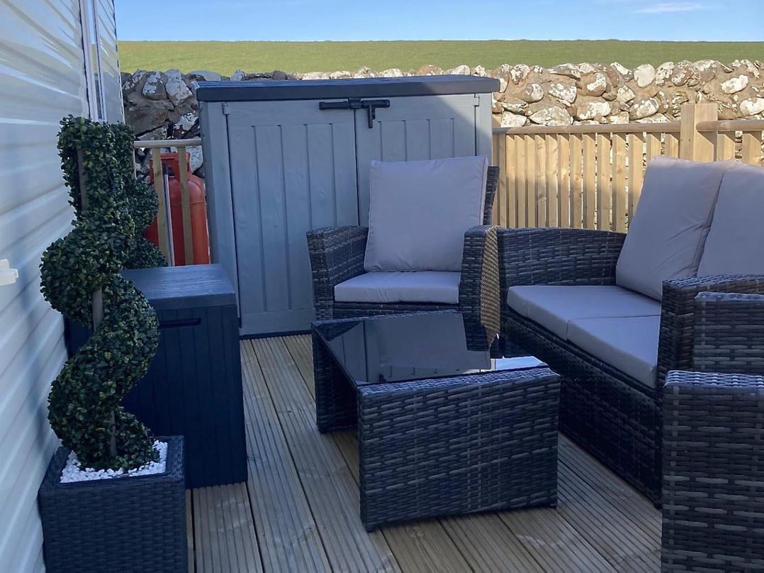 Beautifully Presented 2 Bedroom Static Caravan