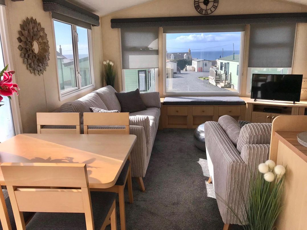 Beautifully Presented 2 Bedroom Static Caravan