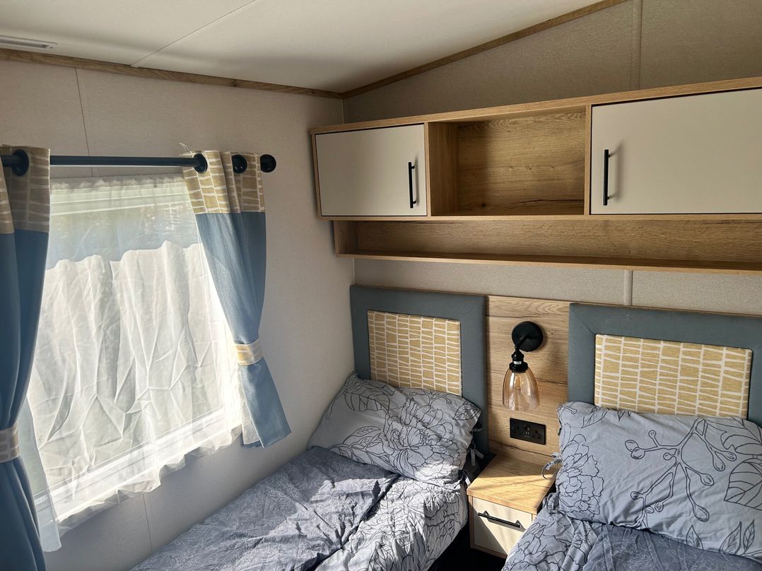 Hafan y Mor Park 3Bed Caravan Sleeps 8 Pets Ok