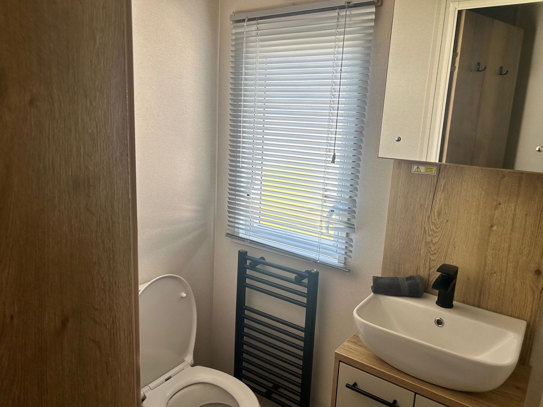 Hafan y Mor Park 3Bed Caravan Sleeps 8 Pets Ok