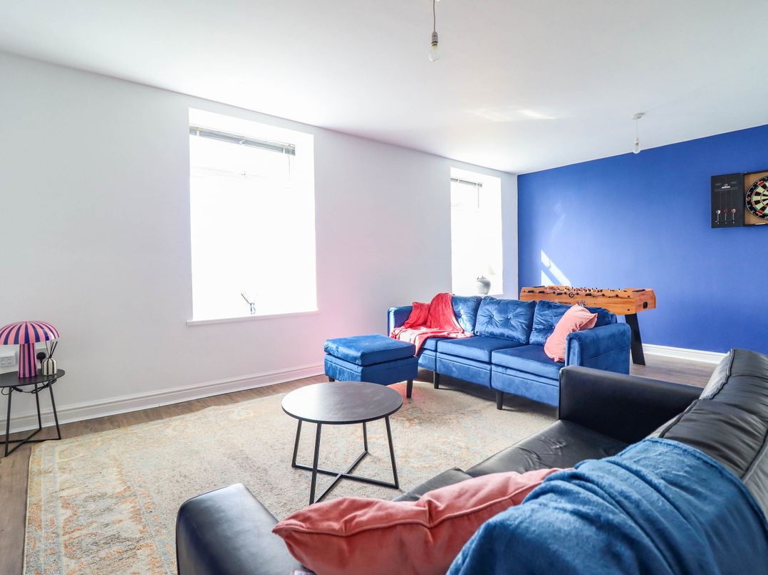 Flat 4 Greenfields