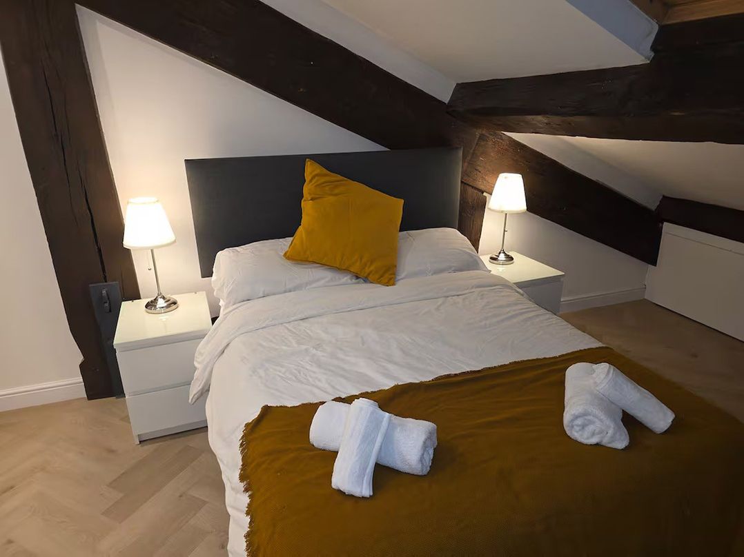Liverpool Penthouse, sleeps 8