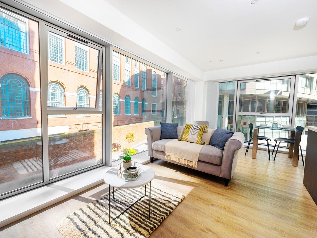 Luxury City Centre Apartment, Prime Location