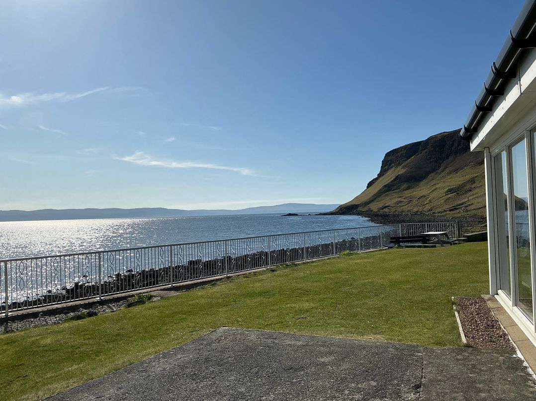 Jubilee Cottage, Uig - Sleeps 6 guests
