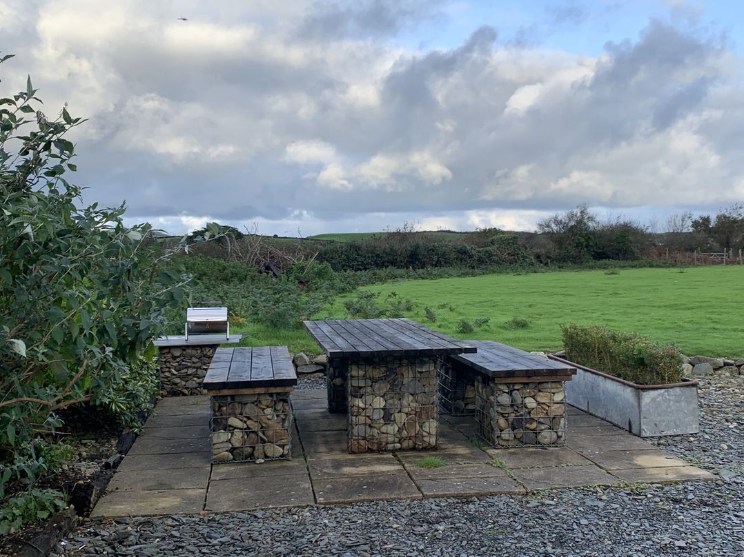 Eglwys St Cynfil