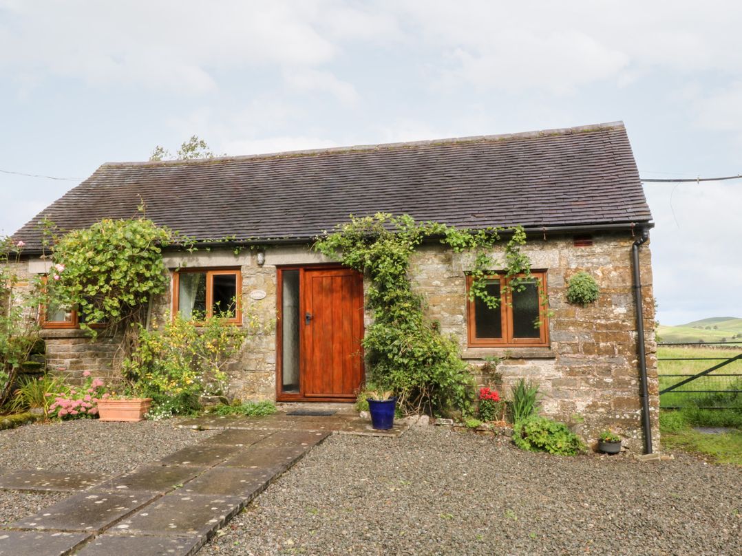 Manifold Cottage