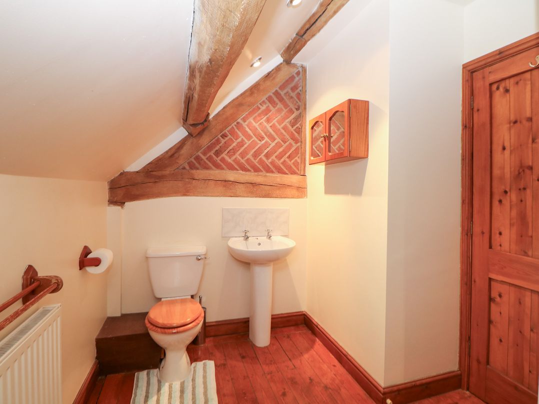 Horse Shoe Cottage