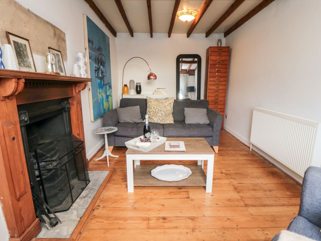 1 Brow Cottages