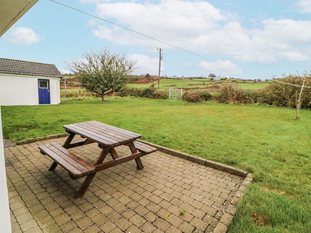 Lough Cluhir Cottage