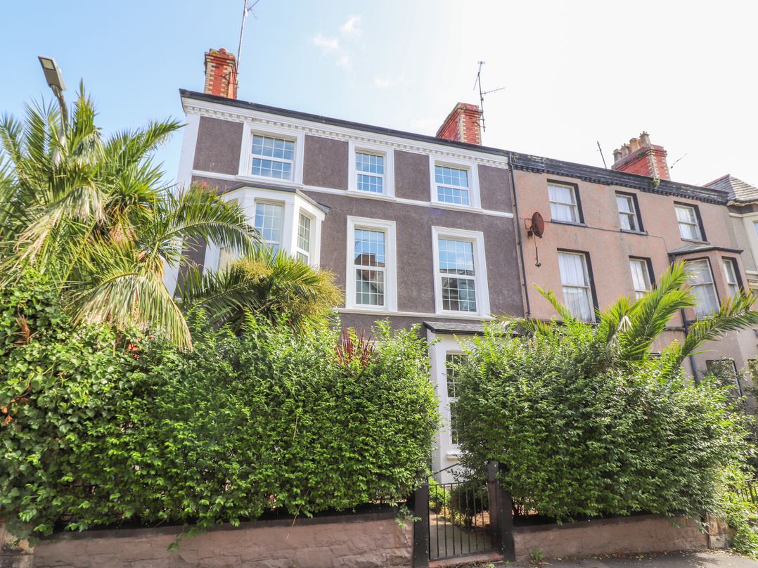 Vale House
